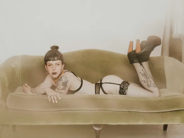 OnlyFans cuenta charlottexspice header 2