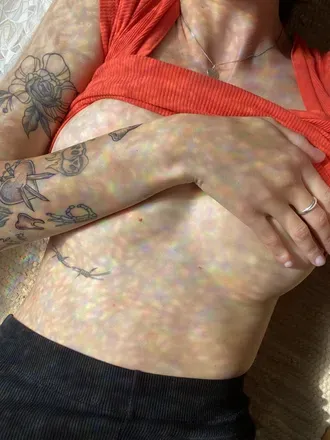OnlyFans cuenta usemeforyournudelove header 2