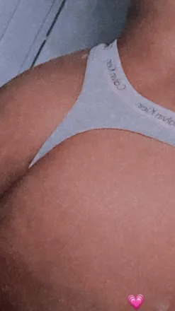 OnlyFans cuenta tsunamibby header 1