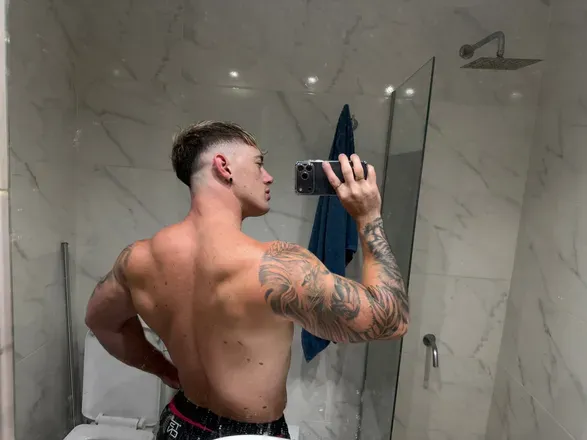 OnlyFans account  brianvach avatar 1