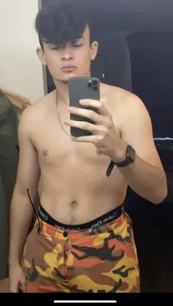 OnlyFans account  dddyskies header 2