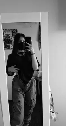 OnlyFans account  miley_28 header 2