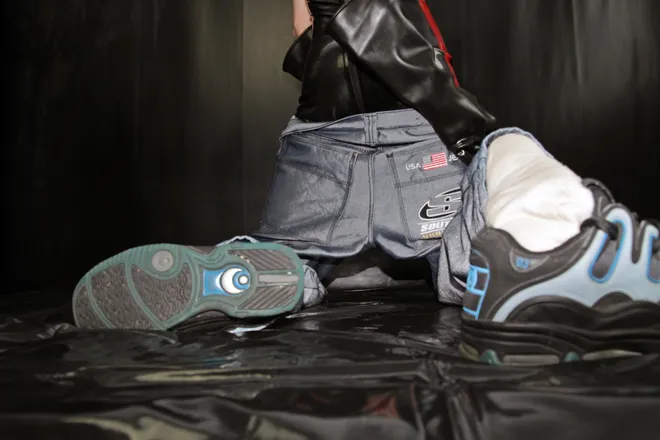 OnlyFans account  rubberskaterboy header 2