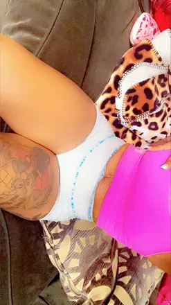 OnlyFans cuenta love_me_jennifer avatar 1
