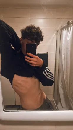 OnlyFans account  jonhplus18 avatar 1