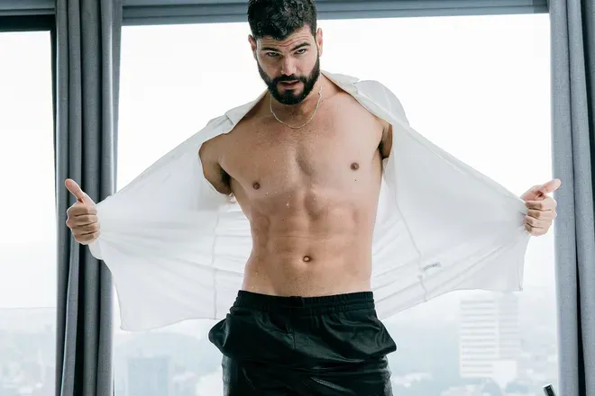 OnlyFans account  yourfavtwin1 header 2