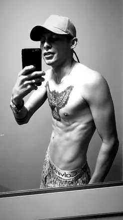 OnlyFans cuenta kevin_reyes97 header 2