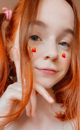 OnlyFans account  manekinekoo_meow avatar 1