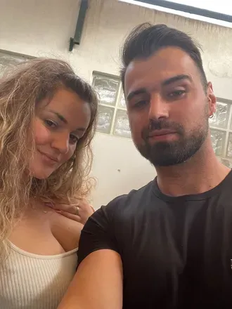 OnlyFans cuenta thisgamingcouple header 2