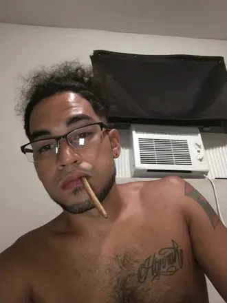 OnlyFans cuenta kushdaddy_420 avatar 1
