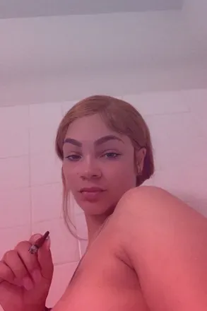OnlyFans cuenta lightskinn_babii avatar 1