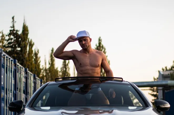 OnlyFans account  sebastianherz header 2
