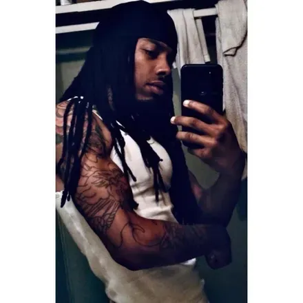 OnlyFans cuenta legend_officialpage header 2