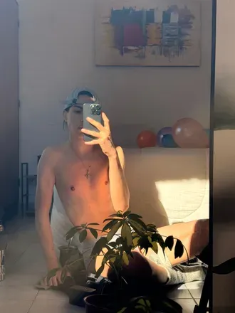 OnlyFans account  matteofficial avatar 1