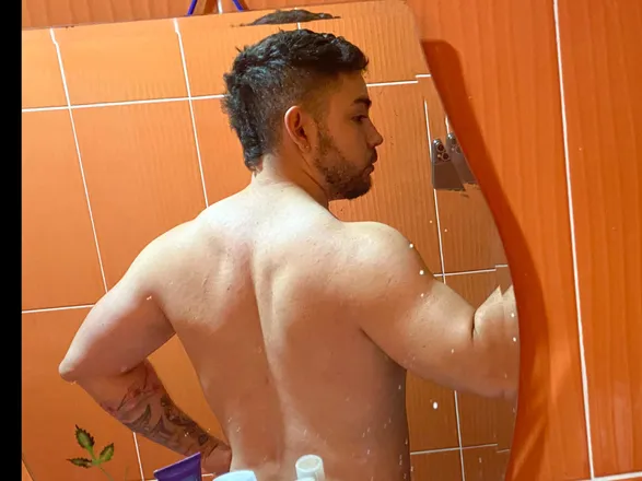 OnlyFans account  milosantiago93 header 2