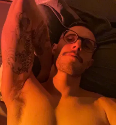 OnlyFans of holey_moleyxxx