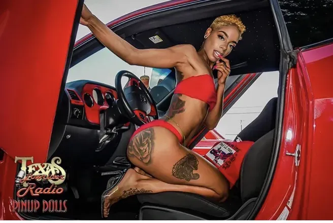 OnlyFans cuenta goddesswaters header 2