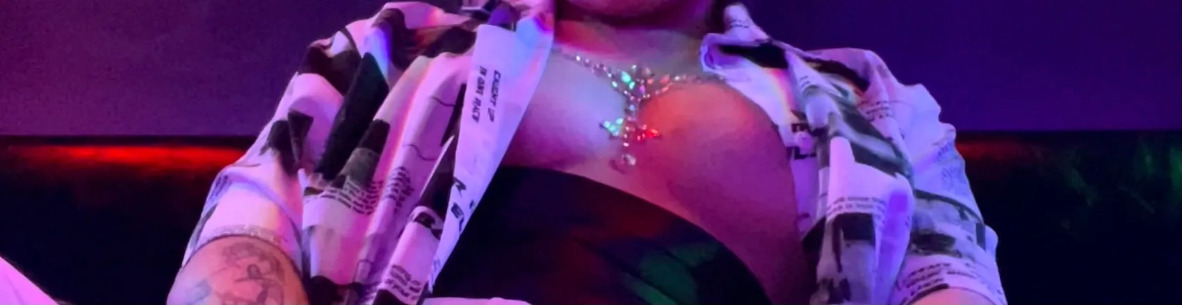 OnlyFans cuenta niptapelesbian header 2