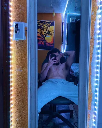 OnlyFans cuenta gusmakesitloose avatar 1