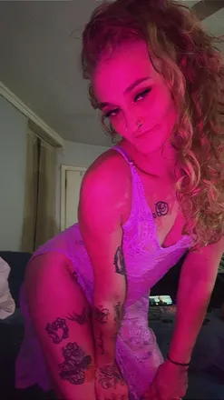 OnlyFans account  tatisaleen header 2