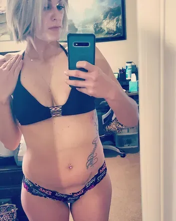 OnlyFans cuenta nicolebabi2020 avatar 1