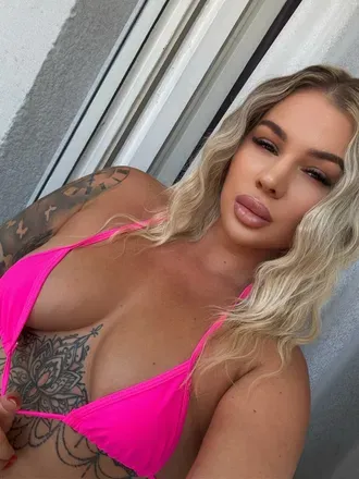OnlyFans account  bigpeachbunnyxx avatar 1