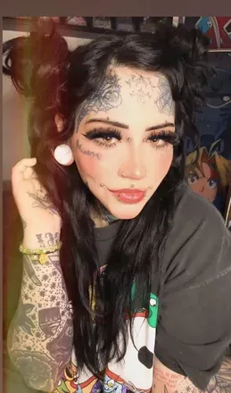 OnlyFans account  poppunktears avatar 1