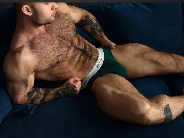 OnlyFans cuenta rich_hunter header 2