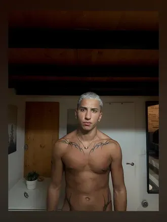 OnlyFans of sewasleonn