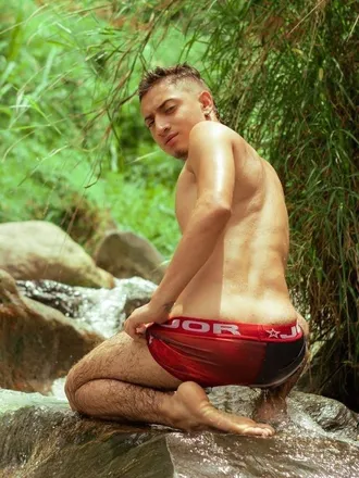 OnlyFans account  diiego_xxx header 2