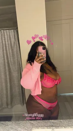OnlyFans of shefine