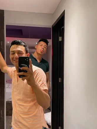 OnlyFans cuenta kike_y_dani header 2