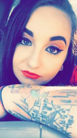 OnlyFans cuenta queenaras avatar 1
