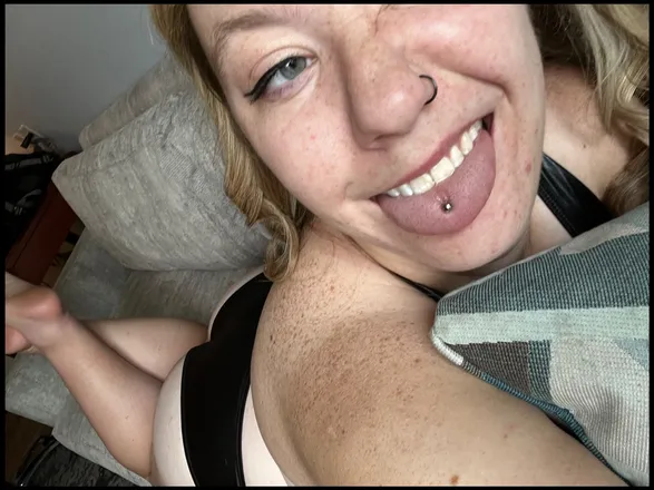 OnlyFans cuenta xdeemarie header 2