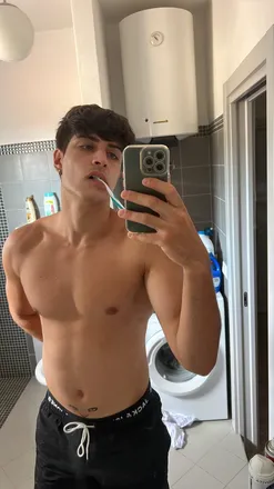 OnlyFans cuenta danyjoy header 2