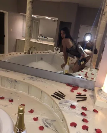 OnlyFans cuenta salivamonster header 2