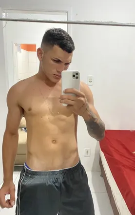 OnlyFans cuenta tauaramoz header 2
