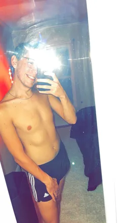 OnlyFans cuenta zachrxxx header 2