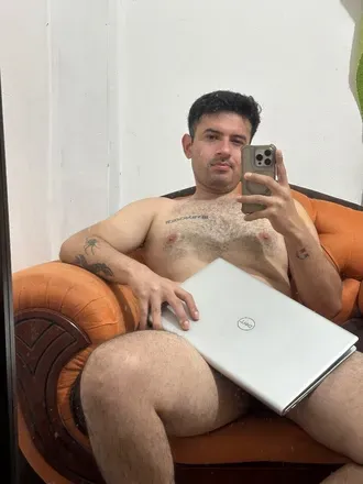 OnlyFans cuenta carlosk03 avatar 1