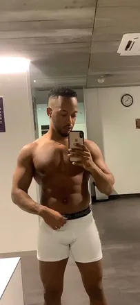 OnlyFans cuenta thebatmanboy94 header 2