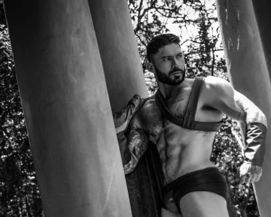 OnlyFans cuenta alessrose2 header 2