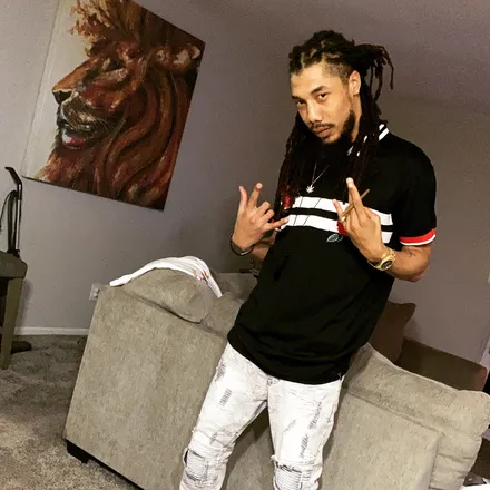 OnlyFans account  lil_lest header 2