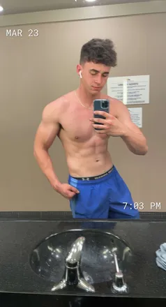 OnlyFans cuenta tristanoniel header 2