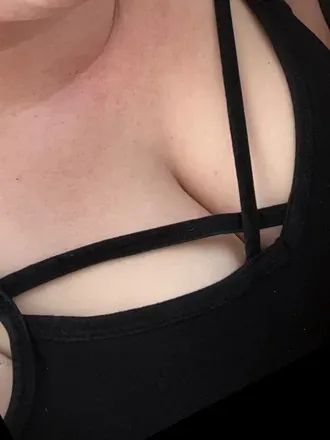 OnlyFans cuenta nerdynwitchy avatar 1
