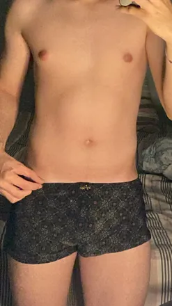 OnlyFans cuenta novin_hot99 header 2