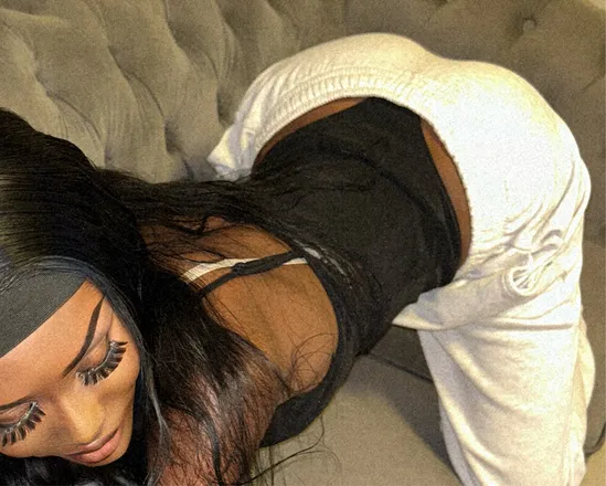 OnlyFans cuenta prettygyal69 header 2