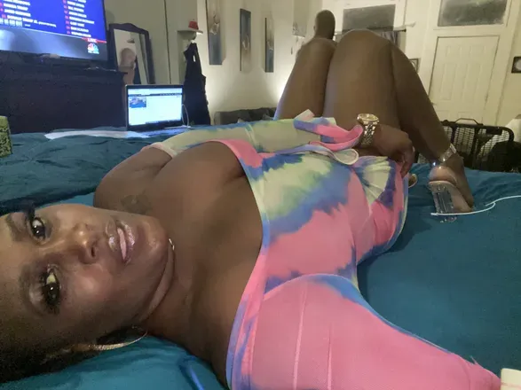 OnlyFans cuenta milkychocolate333 header 2