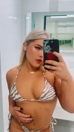 OnlyFans cuenta karatehottie avatar 1