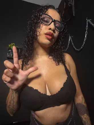 OnlyFans cuenta ravennoxxx avatar 1