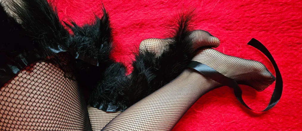OnlyFans cuenta capricegonewild header 2
